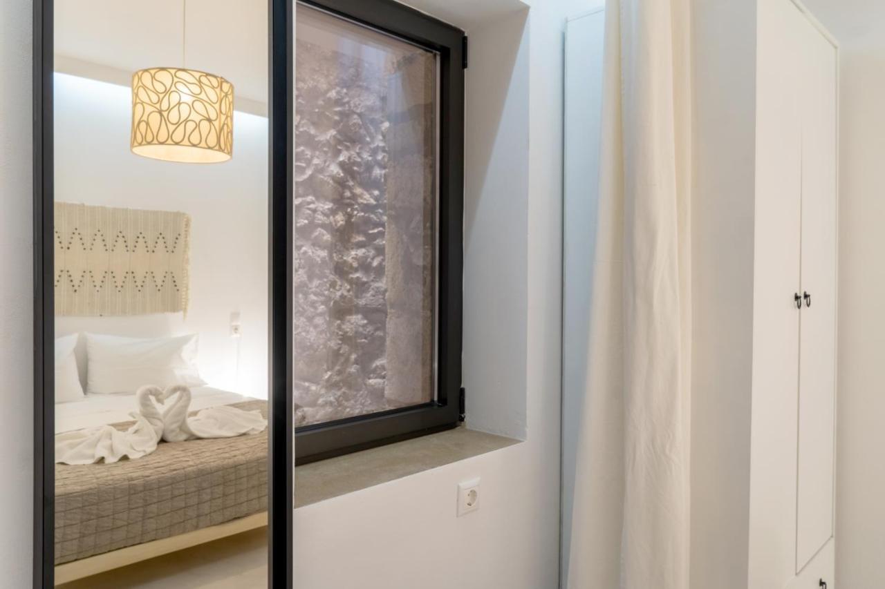 Quattro Domus Townhouse 3 Apartment Heraklion  Bagian luar foto